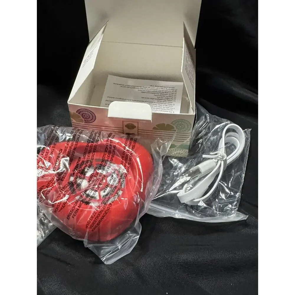 New Scentsy Mini Fan Diffuser Portable USB Heart Red Pods Authentic Home Scent
